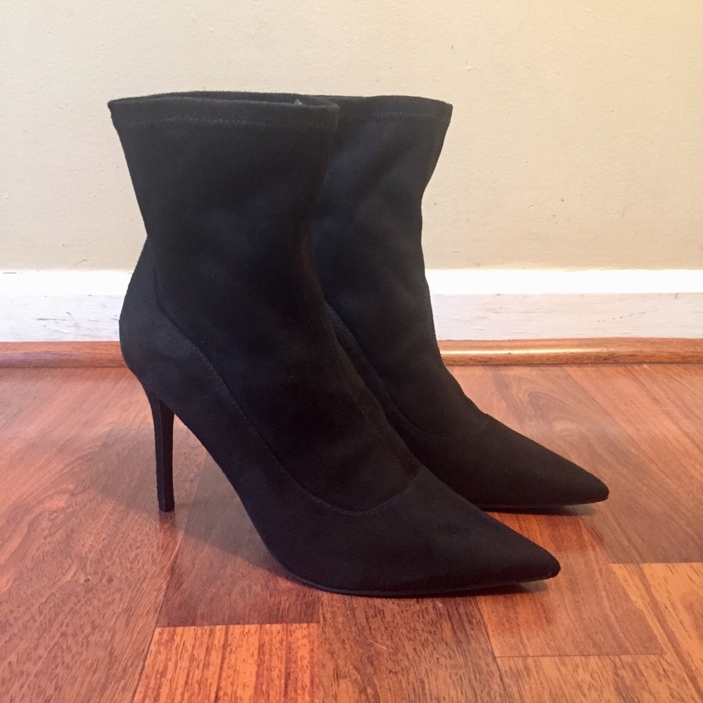 Mark + James Badgley Mischka Sock Booties 8.5